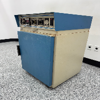 Lunaire BIO-665G CO2 Incubator image 1
